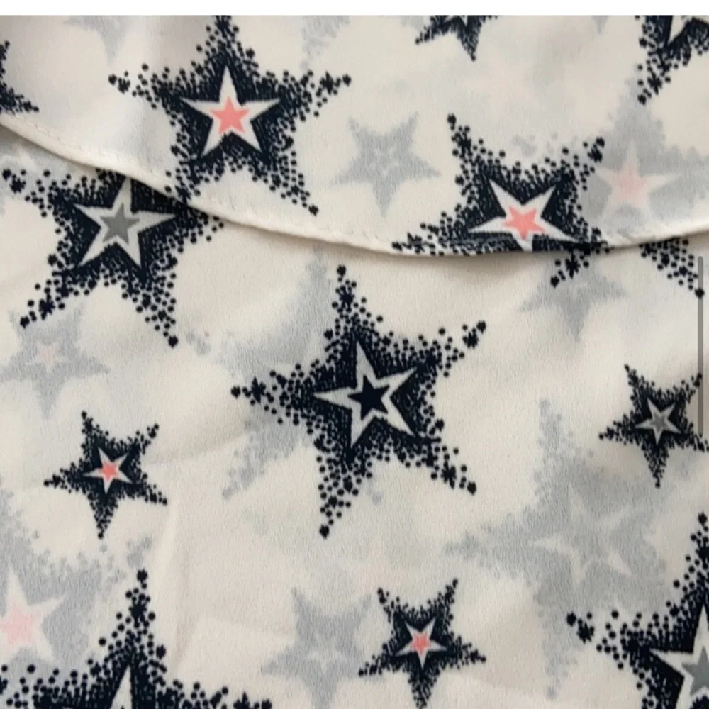 NWT - Zara Ruffled blouse with stars - Picture 7 of 10